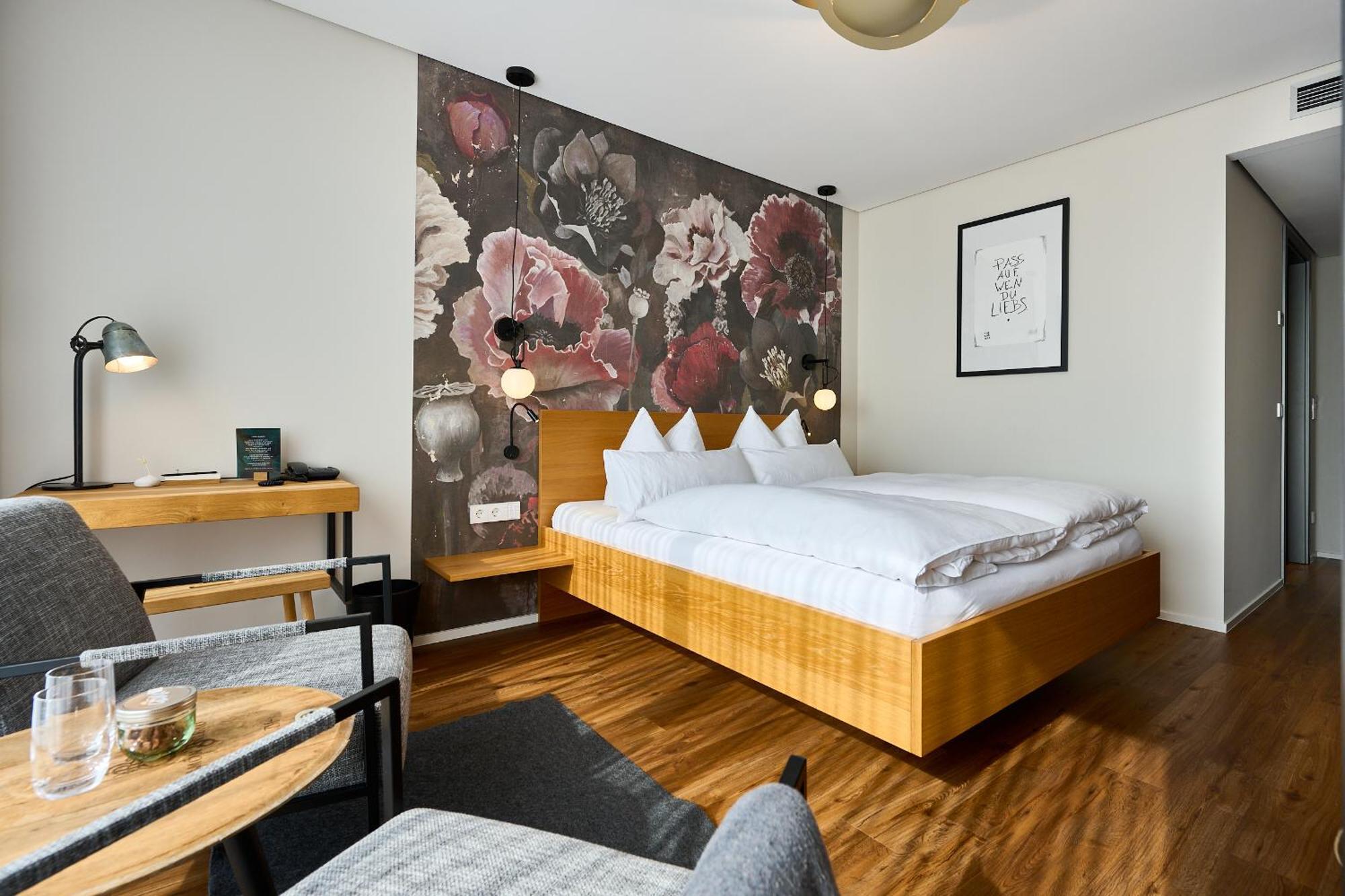 Weinhotel Fritz Walter Niederhorbach Екстер'єр фото