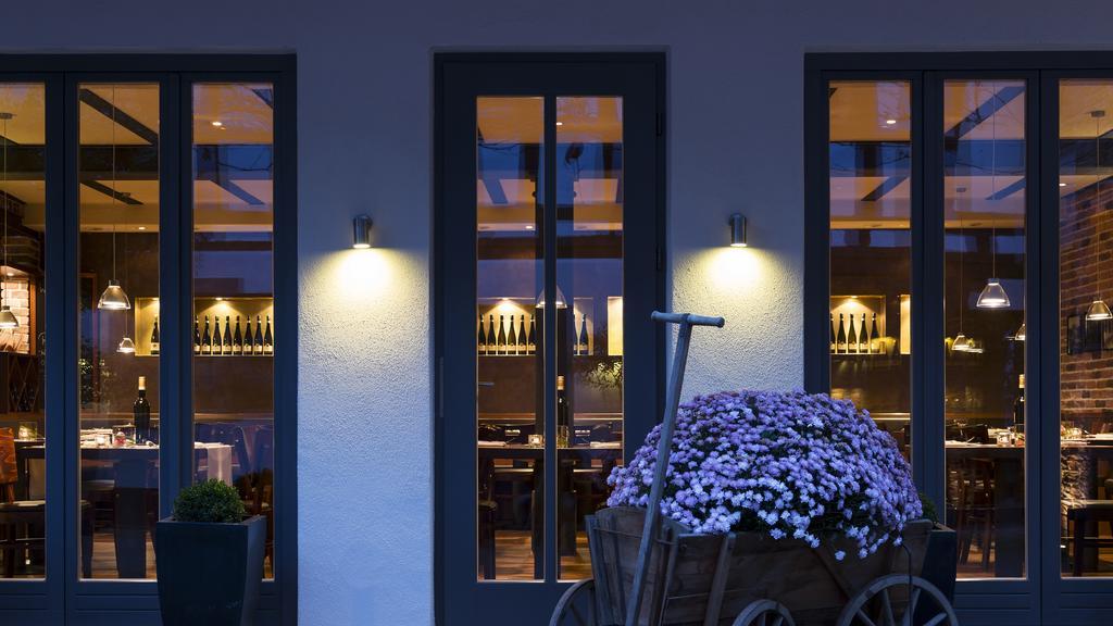 Weinhotel Fritz Walter Niederhorbach Екстер'єр фото